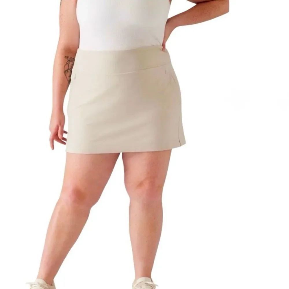 Athleta SoHo Skort size 16